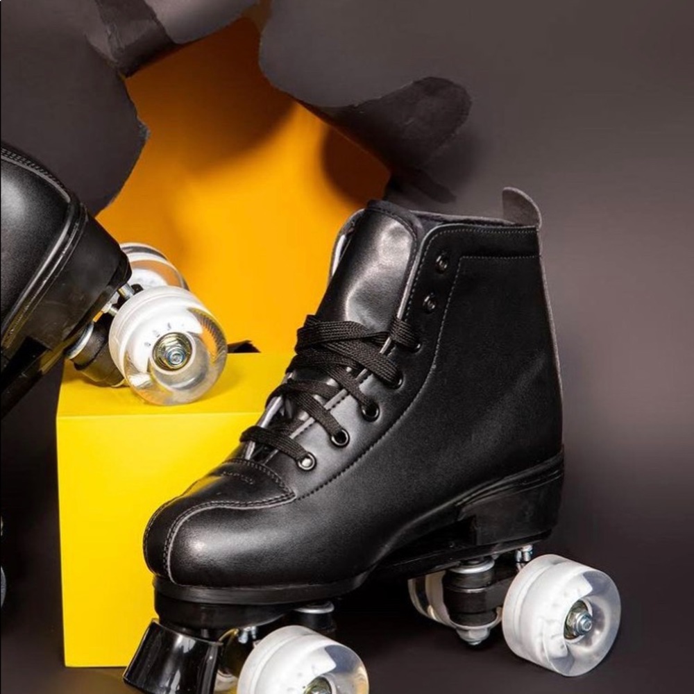 Women’s Roller Skates